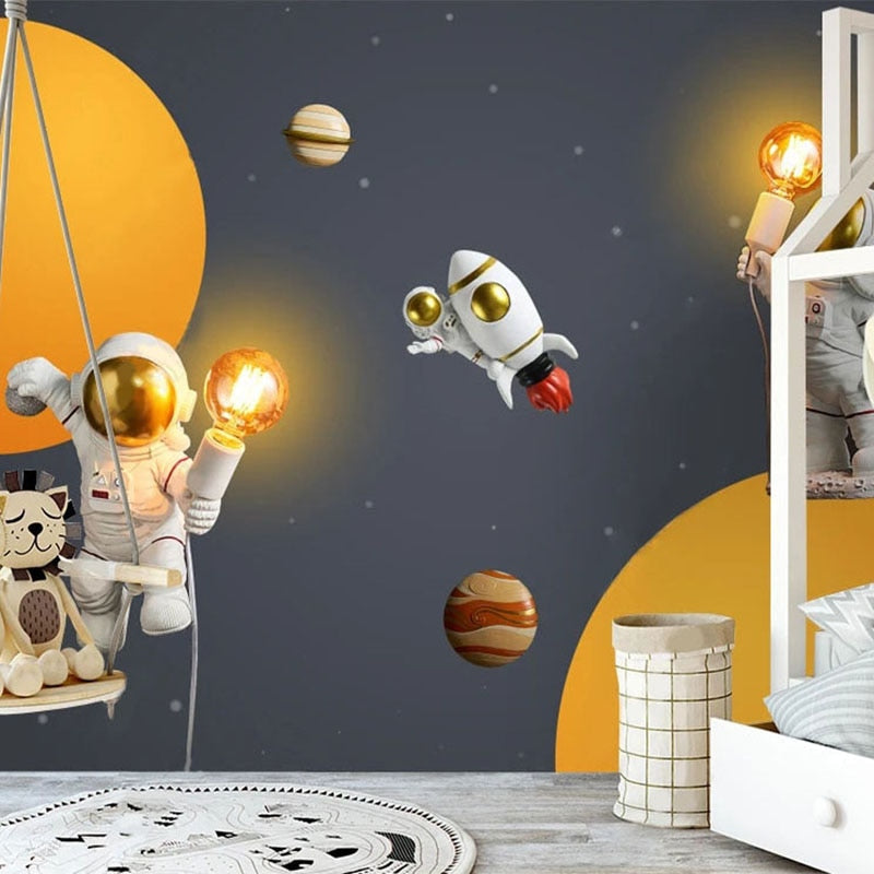 Space Wallpaper <br/> Astronaut Bright Idea! - Second Image